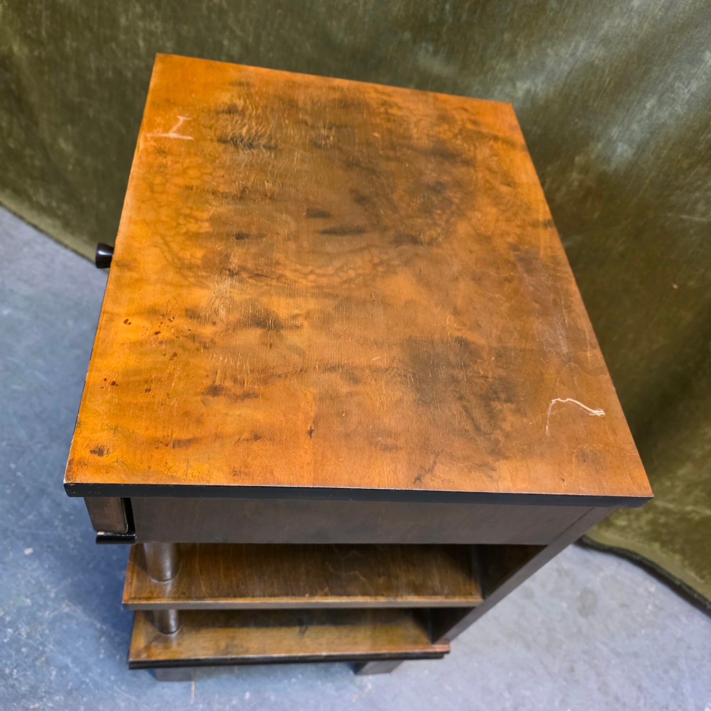 Art deco yö/sivupöytä