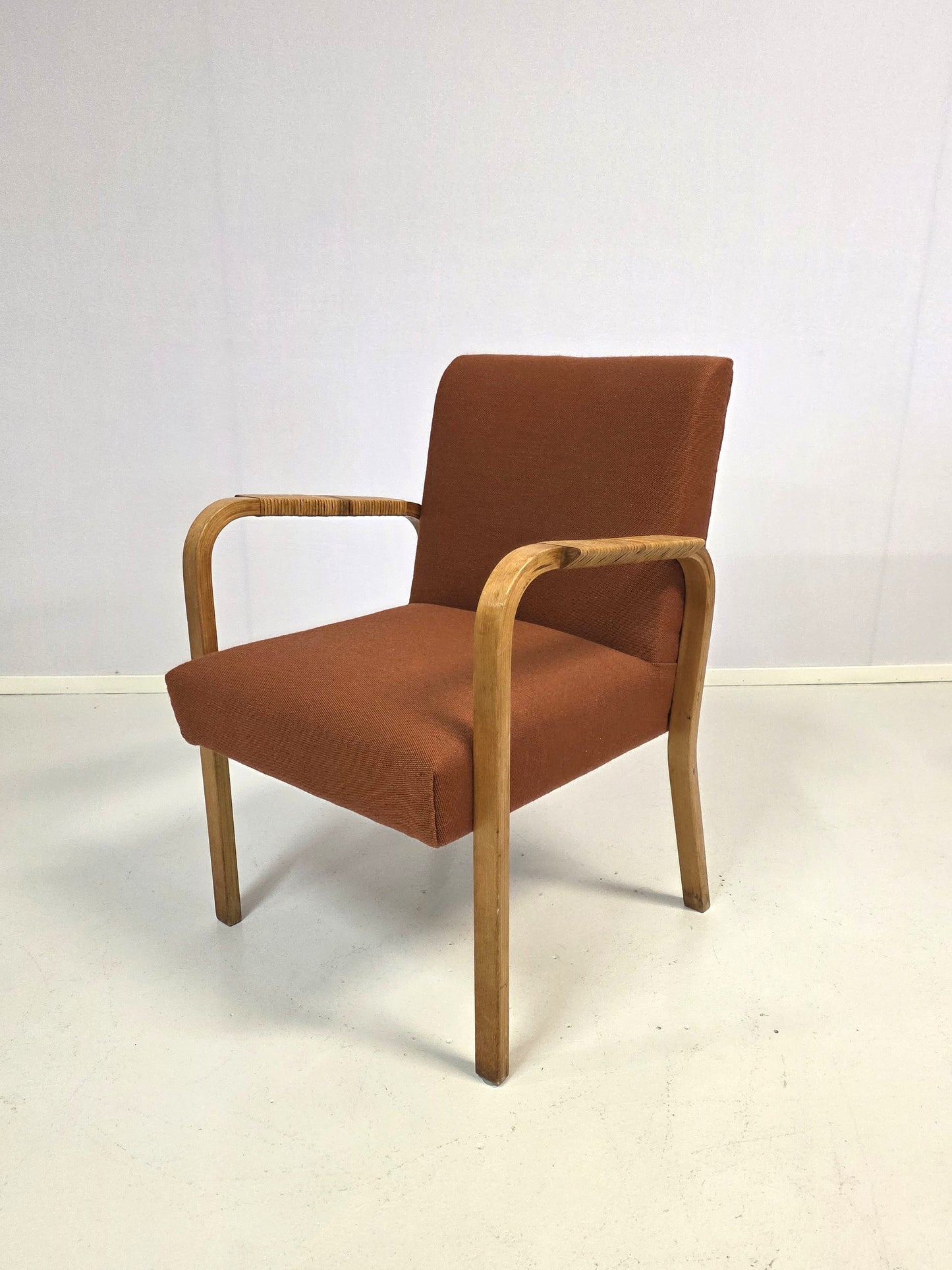 Alvar Aalto nojatuoli, malli 46  1950-luku