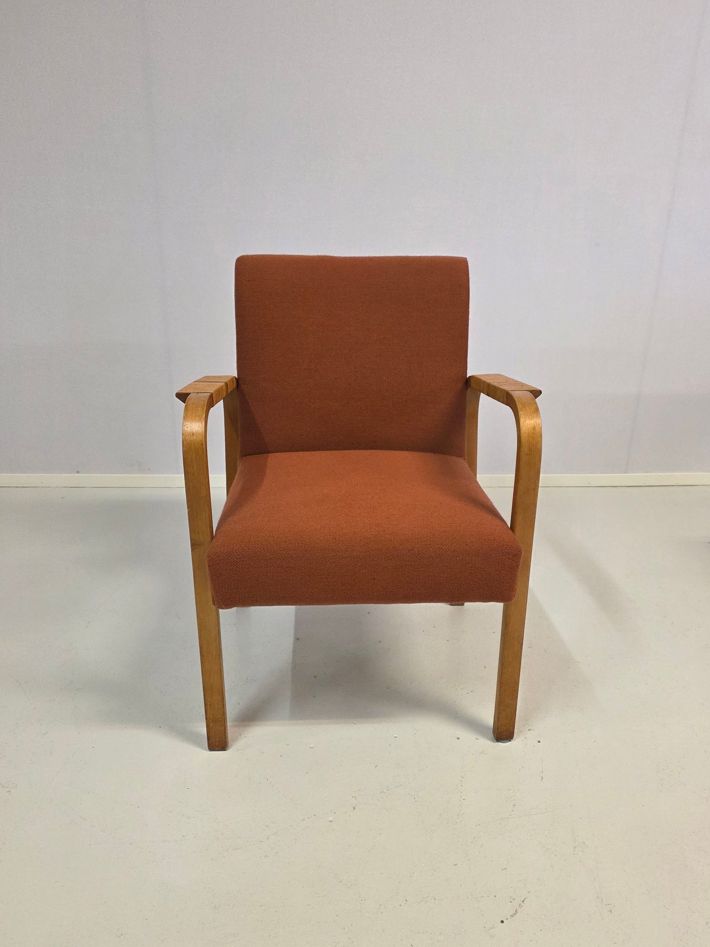 Alvar Aalto nojatuoli, malli 46  1950-luku