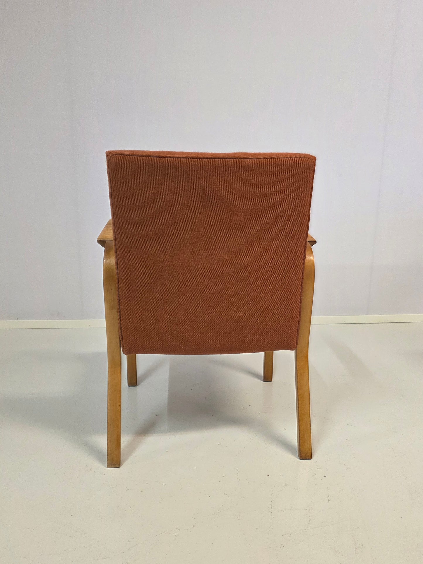 Alvar Aalto nojatuoli, malli 46  1950-luku