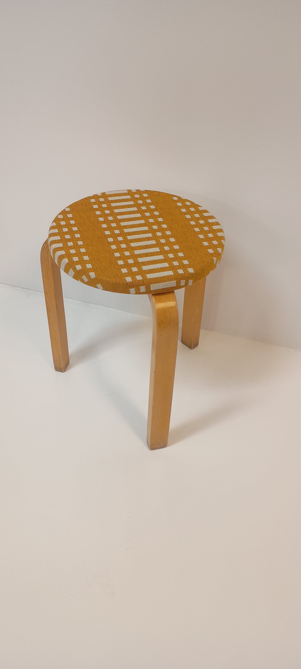 Artek 60 x  Johanna Gullichsen
